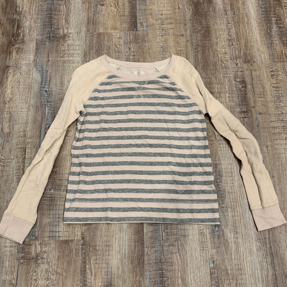 Small Tan sweater